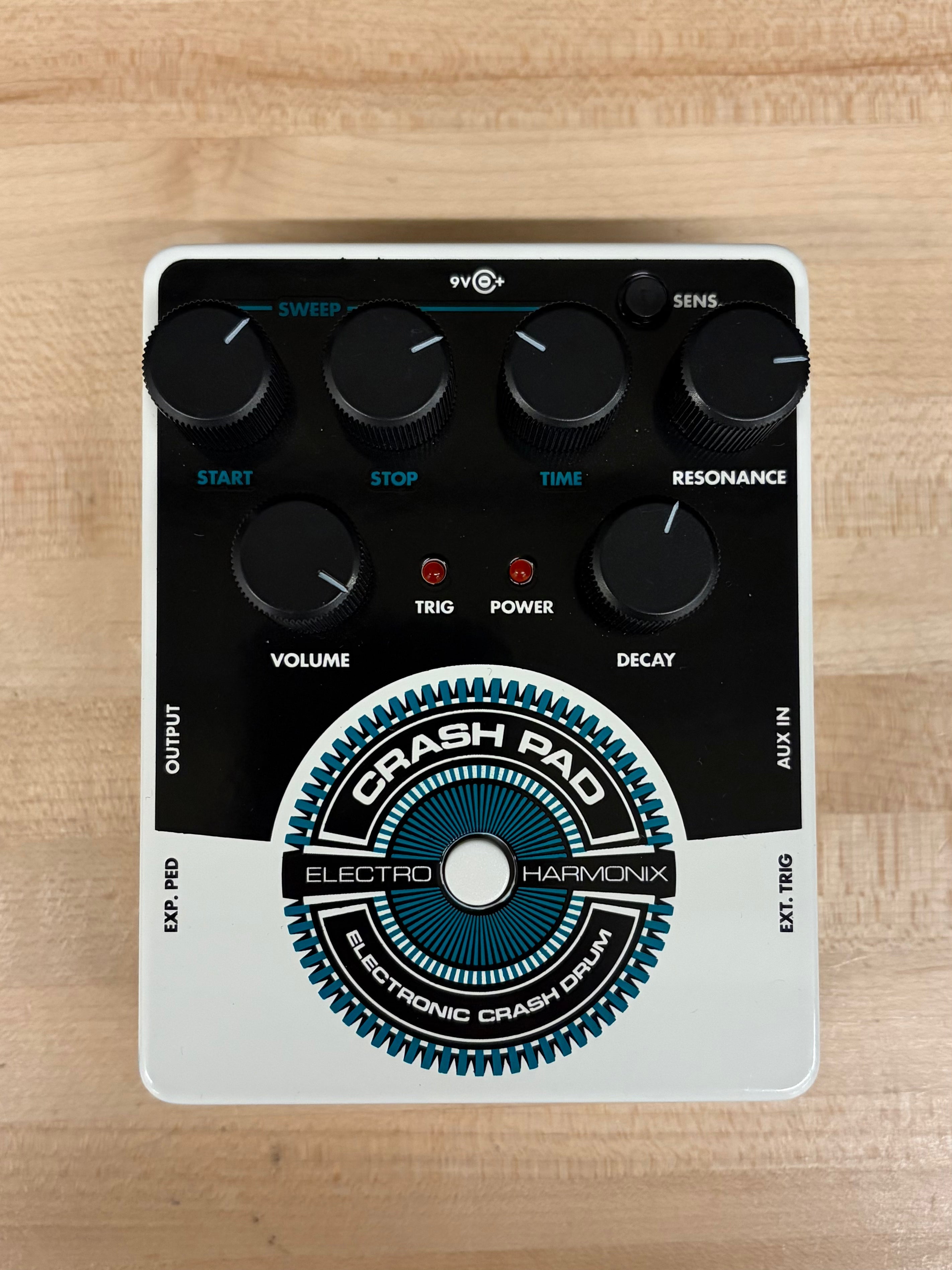 Electro-Harmonix Crash Pad Analog Drum Synth