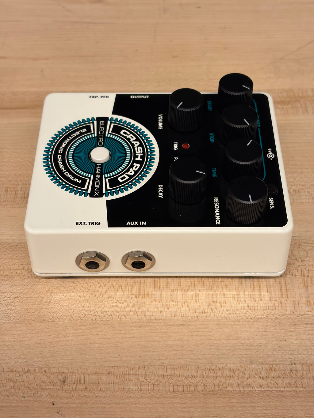 Electro-Harmonix Crash Pad Analog Drum Synth