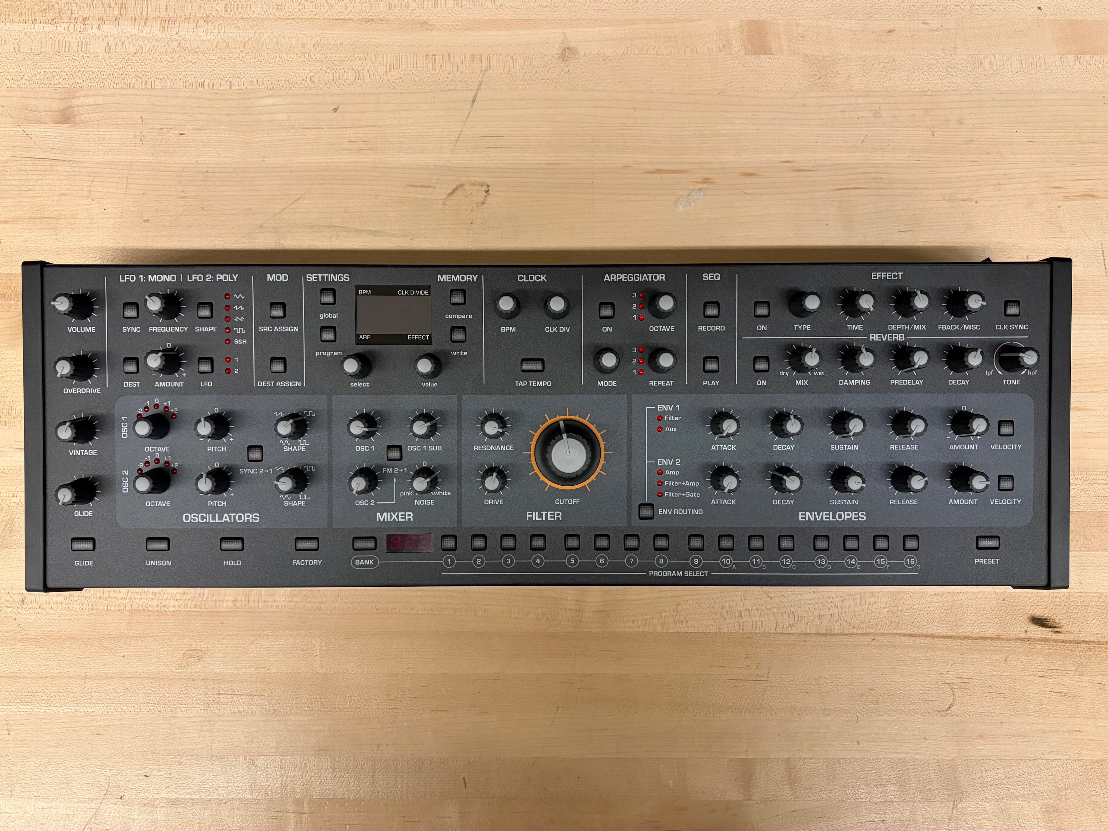 Sequential Take 5 Desktop Compact Poly Synth, keyboard synthesizer instrument