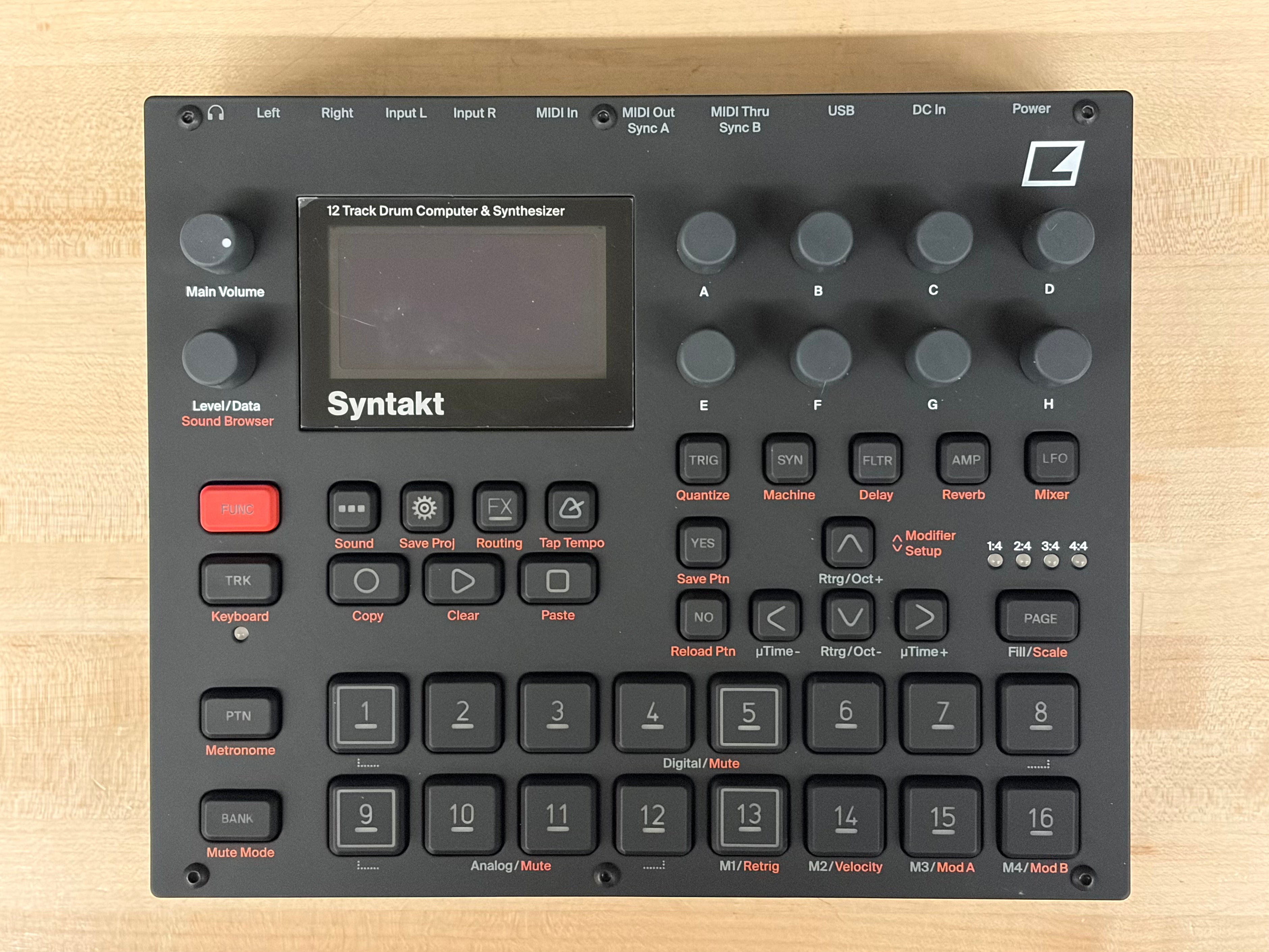 Elektron Syntakt, keyboard synthesizer instrument