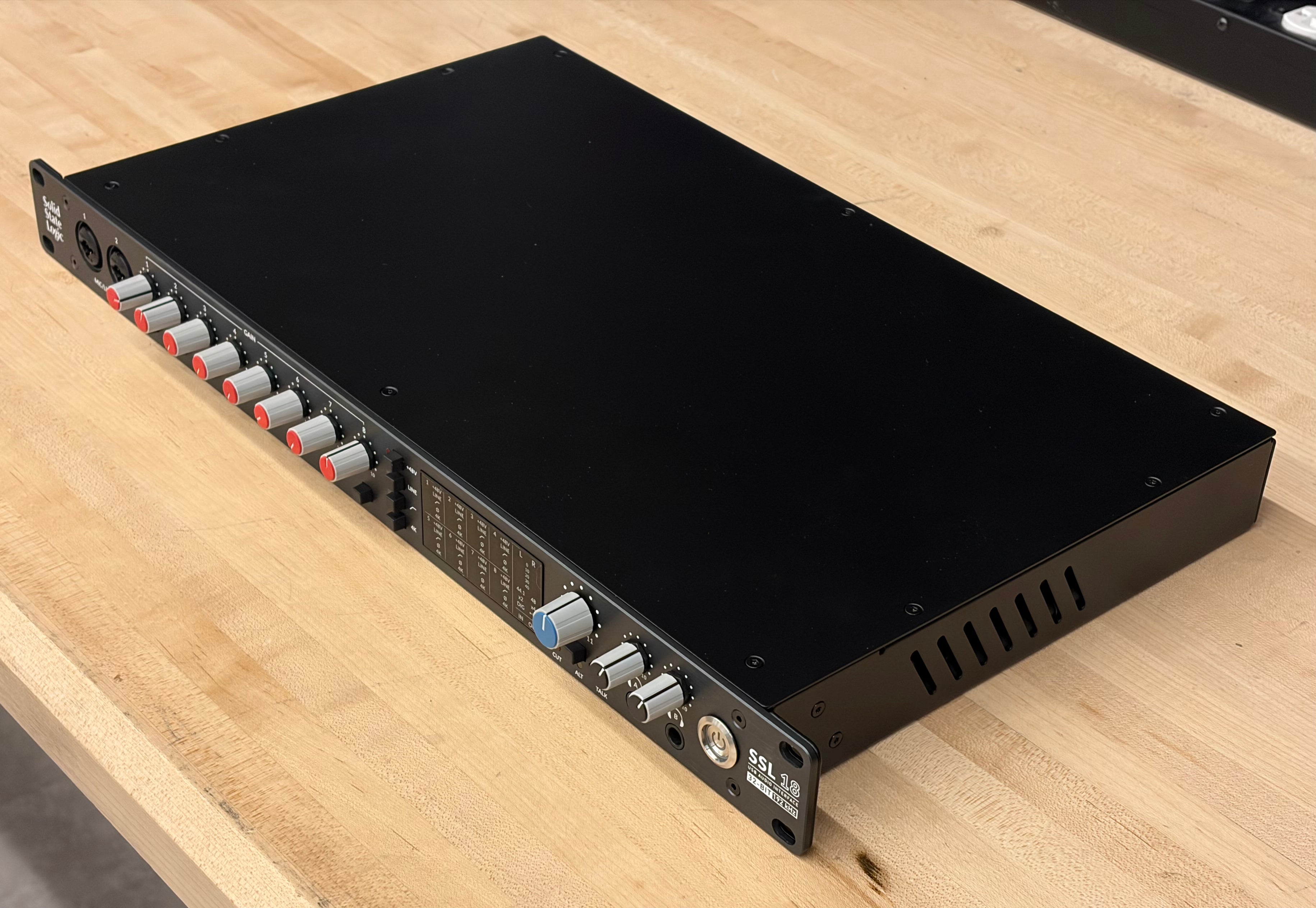 Solid State Logic SSL18 - 26-In/28-Out USB-C Audio Interface, computer recording audio interface