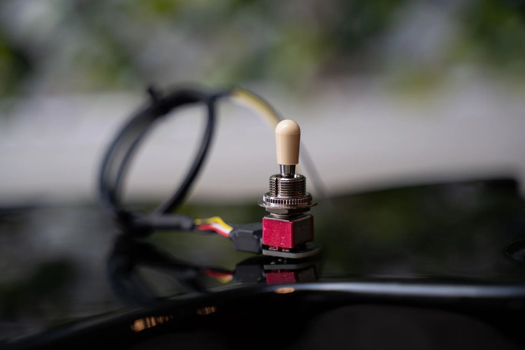 Obsidian Wire Pro-Wired™ Gen 2 Les Paul 3-Way Nickel Toggle Switch