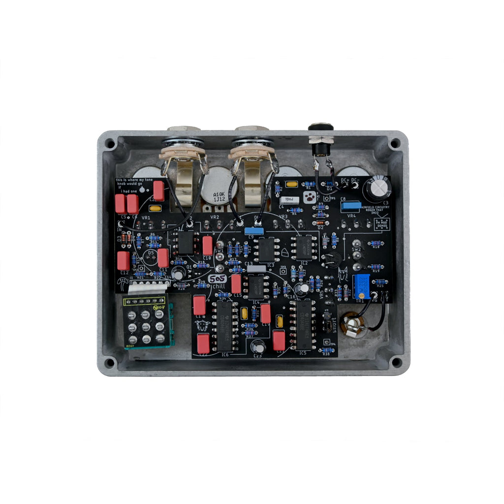 FM modulator/demodulator Roger That — Preamp / Boost