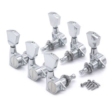 Set of six chrome guitar tuning machines with tuning pegs and mounting screws on a white background.