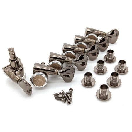 Set of six metallic locking guitar tuners with six bushings and four screws laid out on white background.