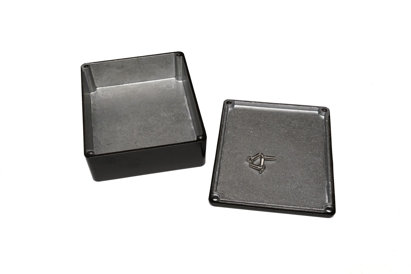 Solo 1590BB – Medium Pedal Enclosures