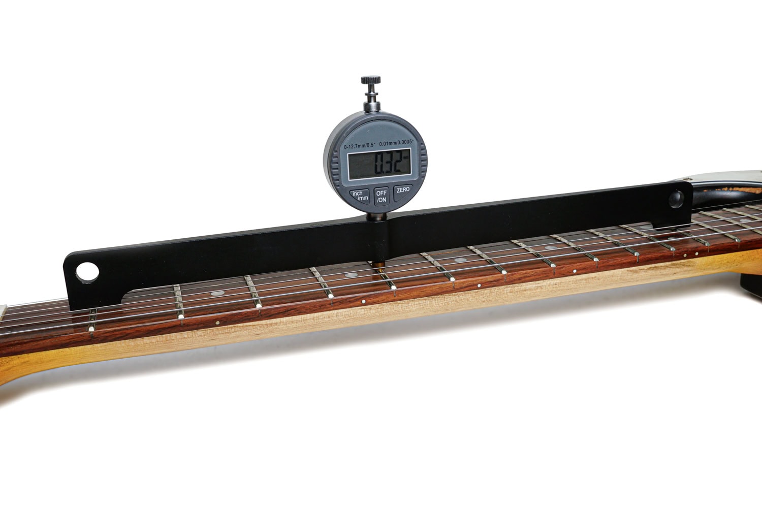 Solo Digital Neck Relief Gauge