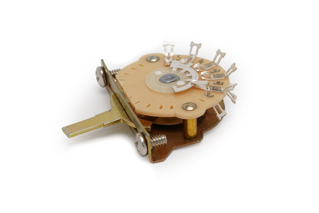 Solo Pro Oak Grigsby 6-Way Lever Switch