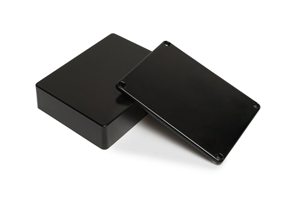 Solo 1590BB-BK – Medium Black Pedal Enclosure