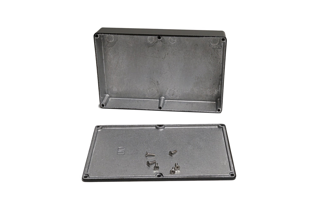 Solo 1590DD-BK – Large Black Pedal Enclosure