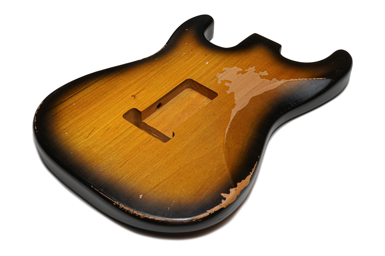 Solo ST Style SSS Relic Finished Guitar Body – 2 Tone Sunburst