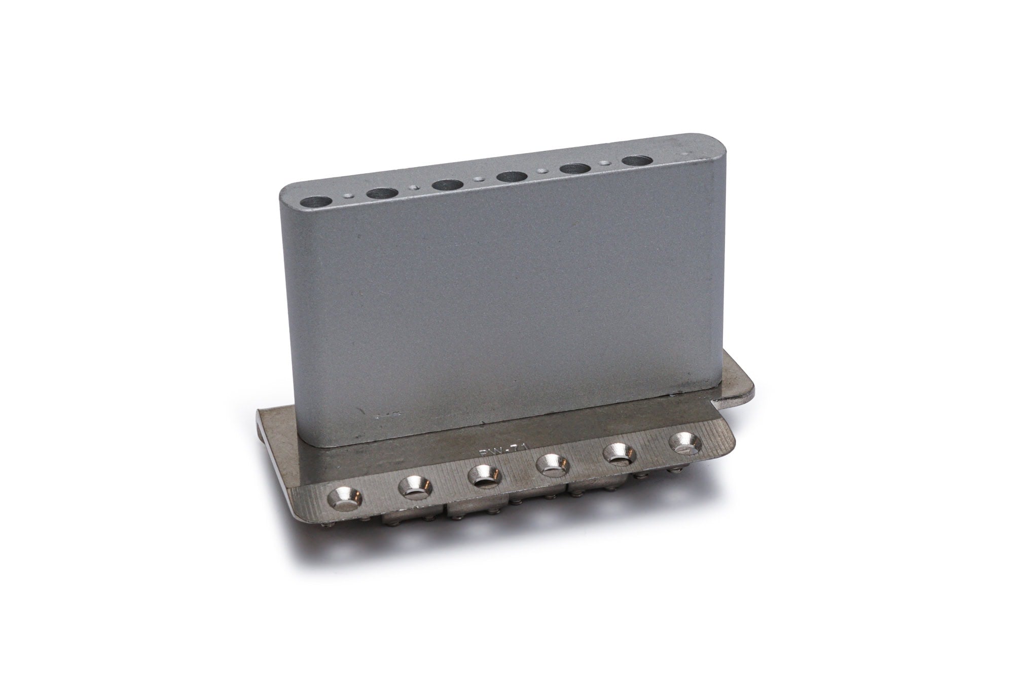 Solo Pro ST Vintage Style Aged Tremolo Bridge With Steel Block – Narrow Spacing