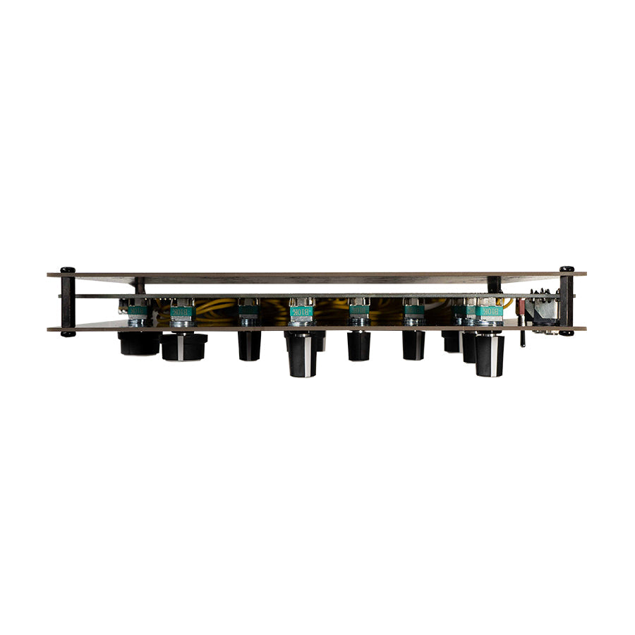 Synthux Academy Audrey II, keyboard synthesizer instrument