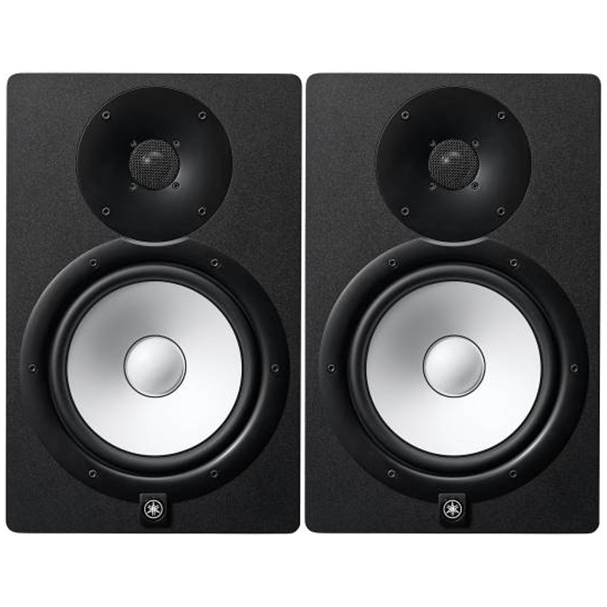 Pair of black studio monitors with silver cones and Yamaha logos at the bottom.