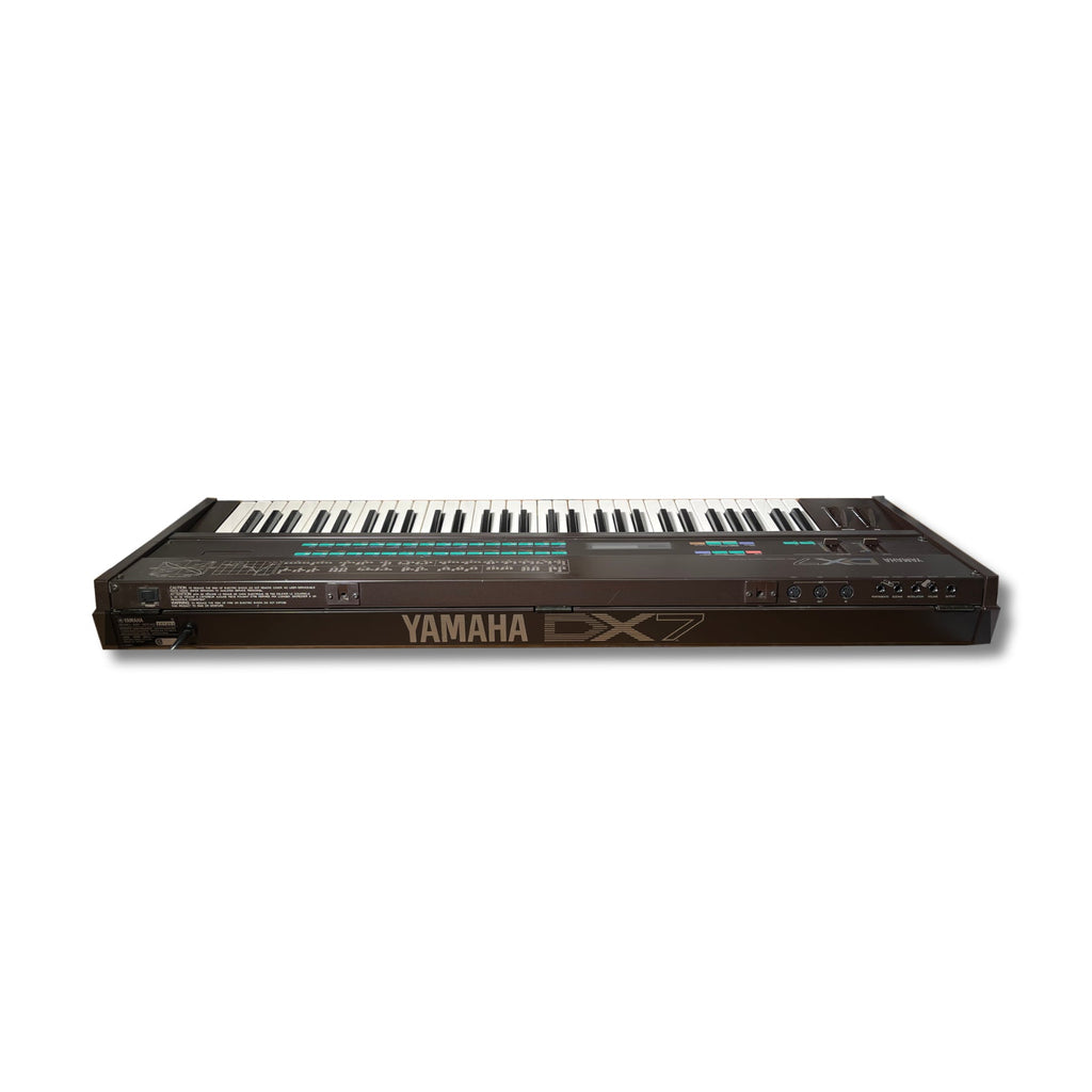 Yamaha DX7 (Vintage), keyboard synthesizer instrument