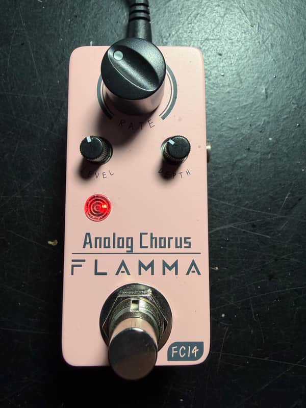 Flamma FC14 Analog Chorus 2022 - Present - Pink