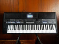 Yamaha PSR-SX600 Digital Workstation With 61 Keys w/ bag power supply