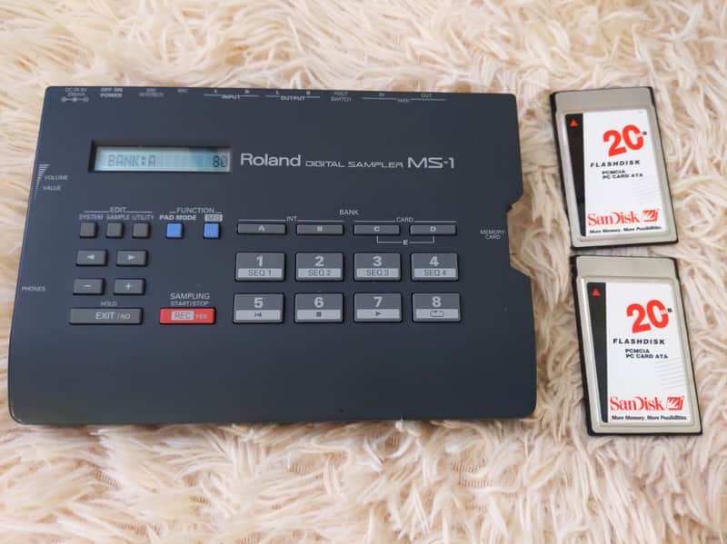 Roland MS-1 portable sampler