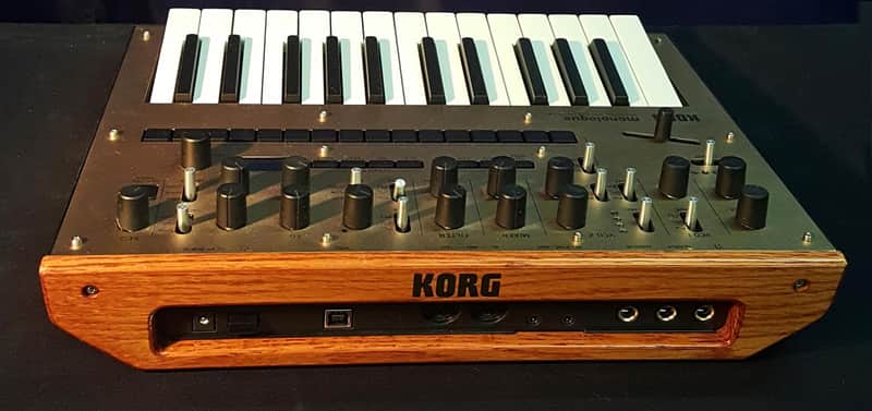 Korg Monologue 2010's - Gold