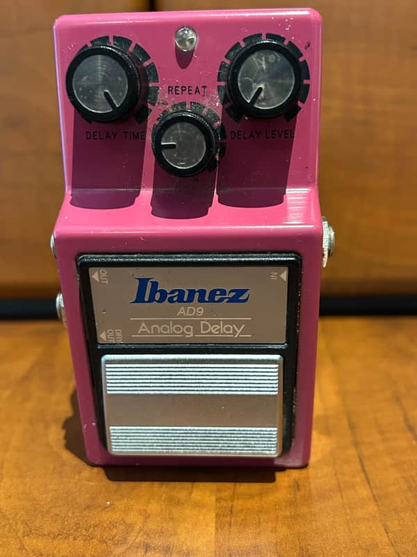 Ibanez AD9 Analog Delay Reissue 2004 - 2013 - Hot Pink