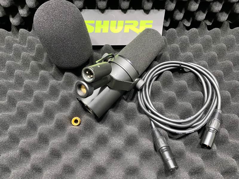 Shure SM7B Cardioid Dynamic Microphone w/XLR