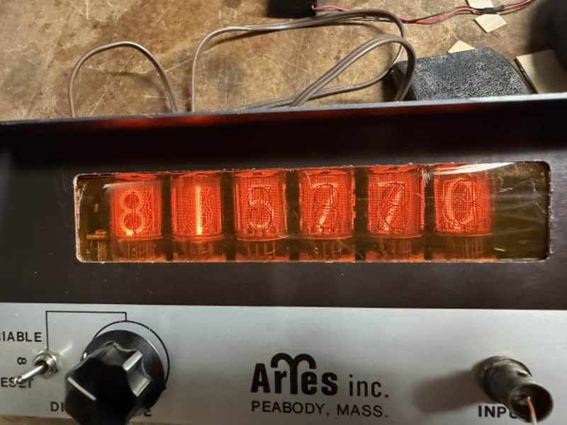 RARE: Aries AR-610 Nixie Frequency Counter