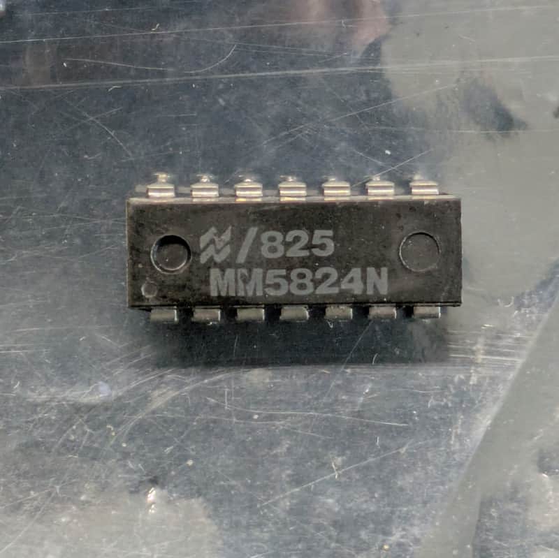 National Semiconductor MM5824 Divider Chip