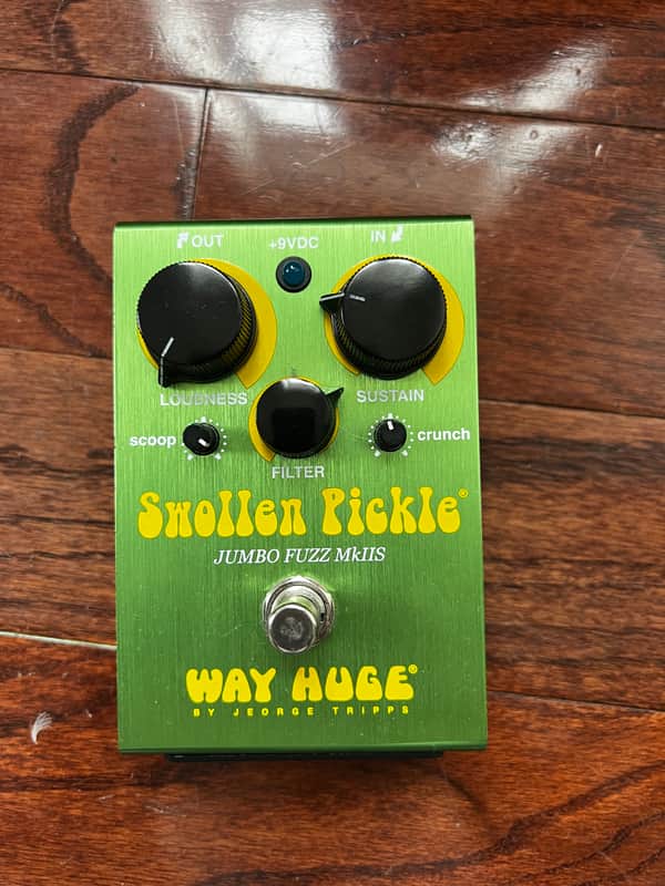 Way Huge WHE401S Swollen Pickle MkIIs Jumbo Fuzz 2016 - 2021 - Green