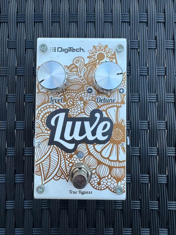 DigiTech Luxe Pitch Tune Chorus 2010s - White