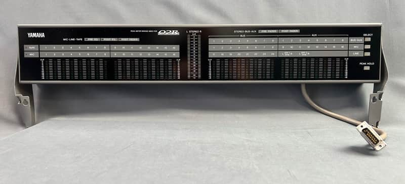 Yamaha MB02 02r Peak Meter Bridge - Grey