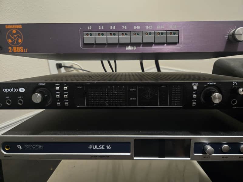 Universal Audio Apollo 8 QUAD Thunderbolt 2 Audio Interface 2010s - Black