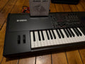 Yamaha S90 XS 88-key Master Keyboard 2009 - Present - Black