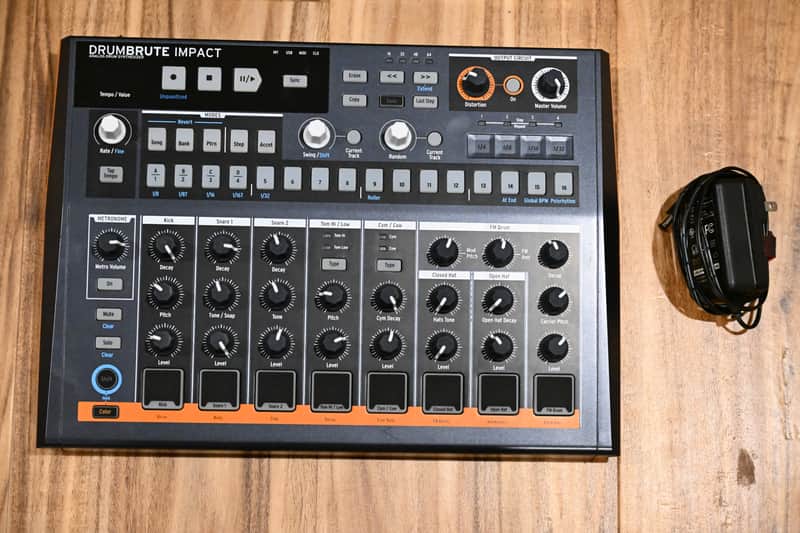 Arturia Drumbrute Impact Analog Drum Synthesizer