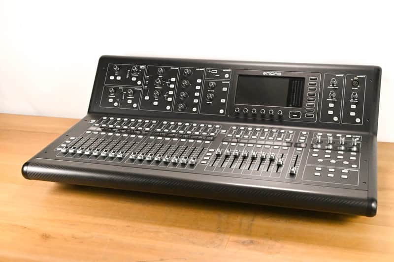 Midas M32 Live 40-Channel Digital Audio Console CG01ZAH