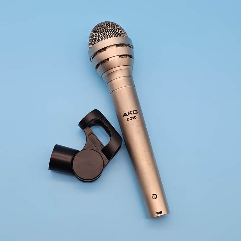 ☆Vintage 1970s AKG D310 *Refoamed* Dynamic Microphone - D190E D1000E SM58