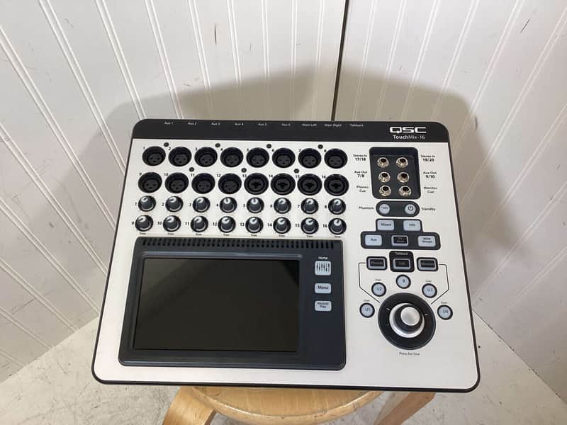 QSC TouchMix-16 Touch Screen Compact Digital Mixer 2010s - Silver
