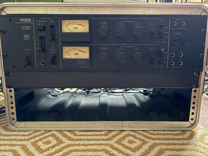 Roland Rv-800 70’s - Black