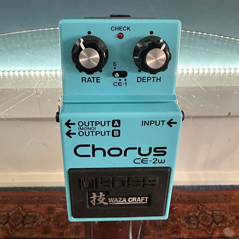 Boss CE-2W Chorus Waza Craft 2016 - Present - Blue