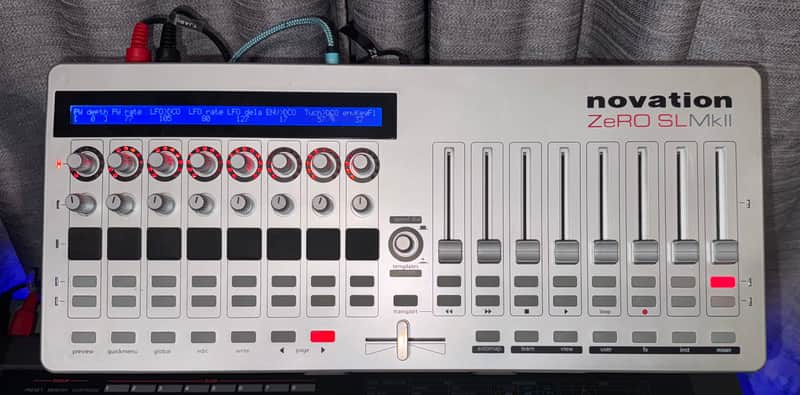 Novation ZeRO SL MKII Desktop MIDI Controller