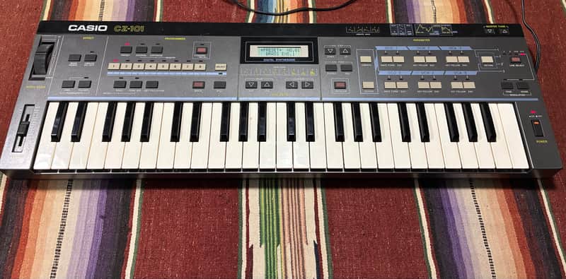 Casio CZ-101 49-Key Synthesizer 1985 - 1988 - Black