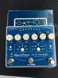 Electro-Harmonix Super Pulsar Stereo Tap Tremolo 2015 - Present - Blue
